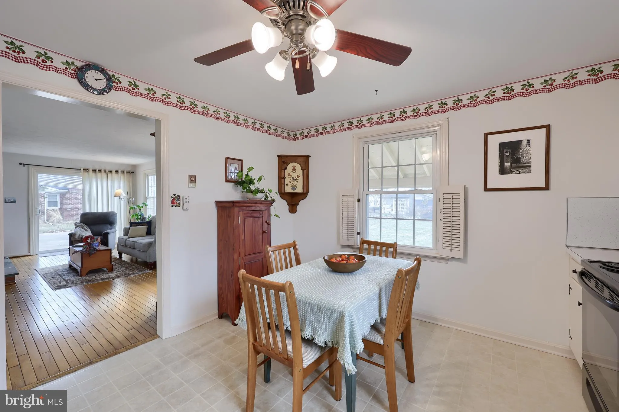 Lancaster, Pennsylvania 17601, United States, 4 Bedrooms Bedrooms, ,3 BathroomsBathrooms,Residential,Coming Soon,79958