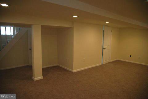 GLEN OAKS - Residential