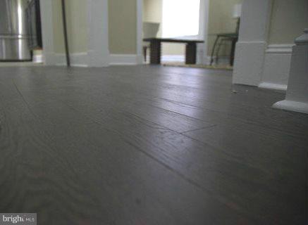 GLEN OAKS - Residential