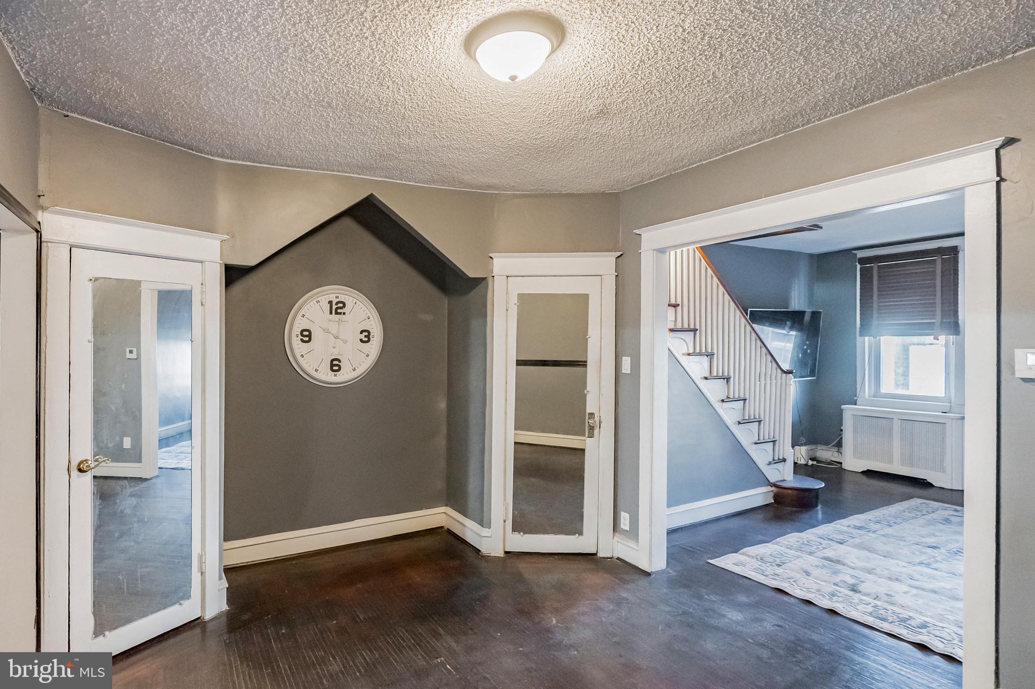 MAYFAIR - Residential