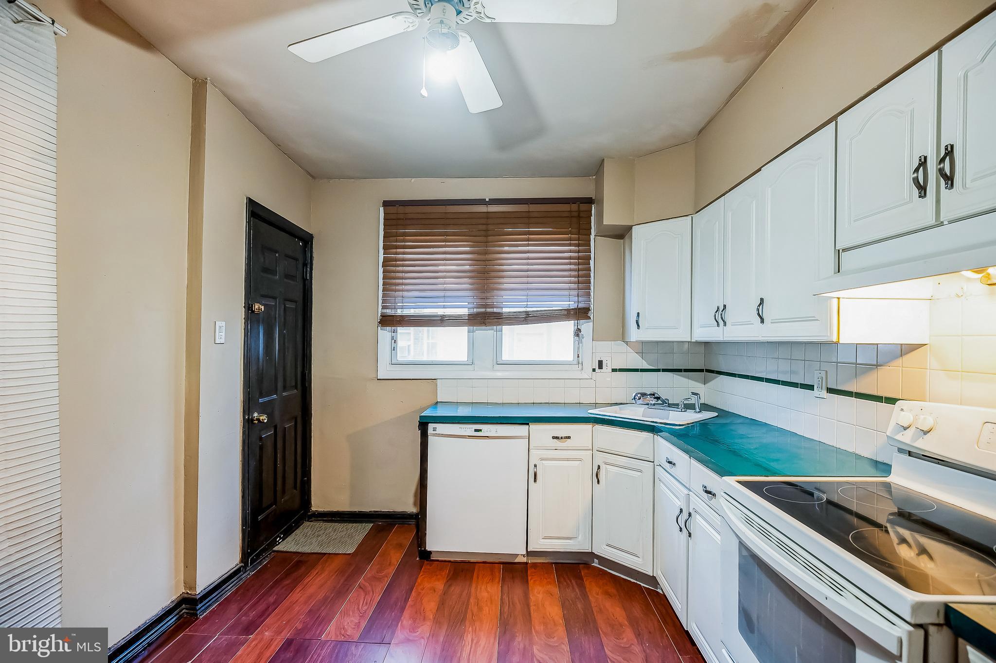 MAYFAIR - Residential