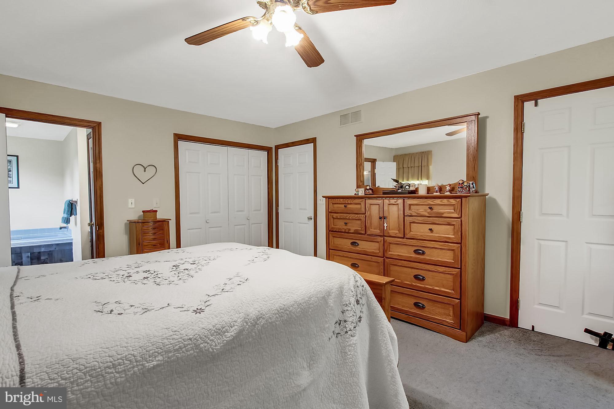 PROCTORS SEAT - Residential