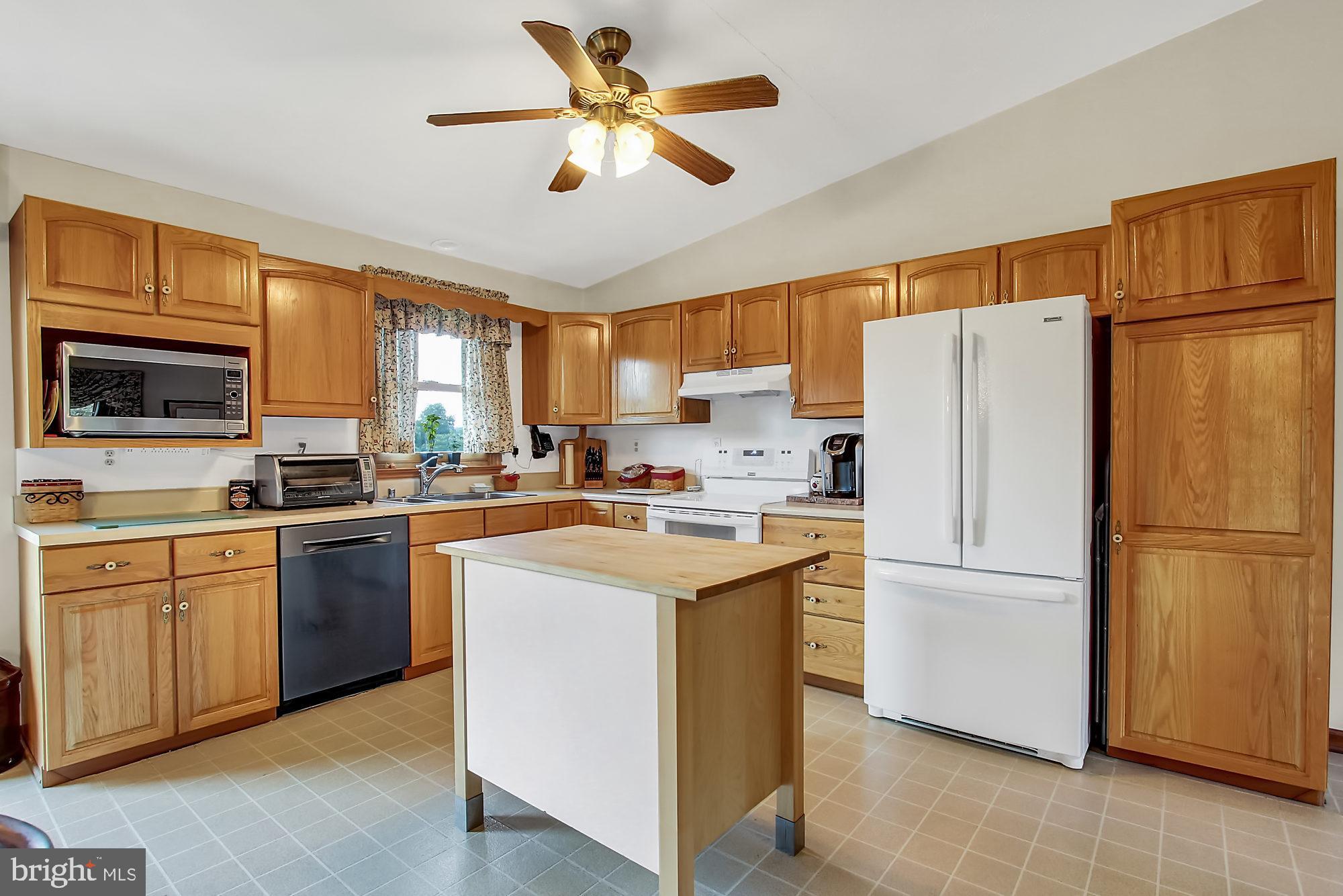 PROCTORS SEAT - Residential