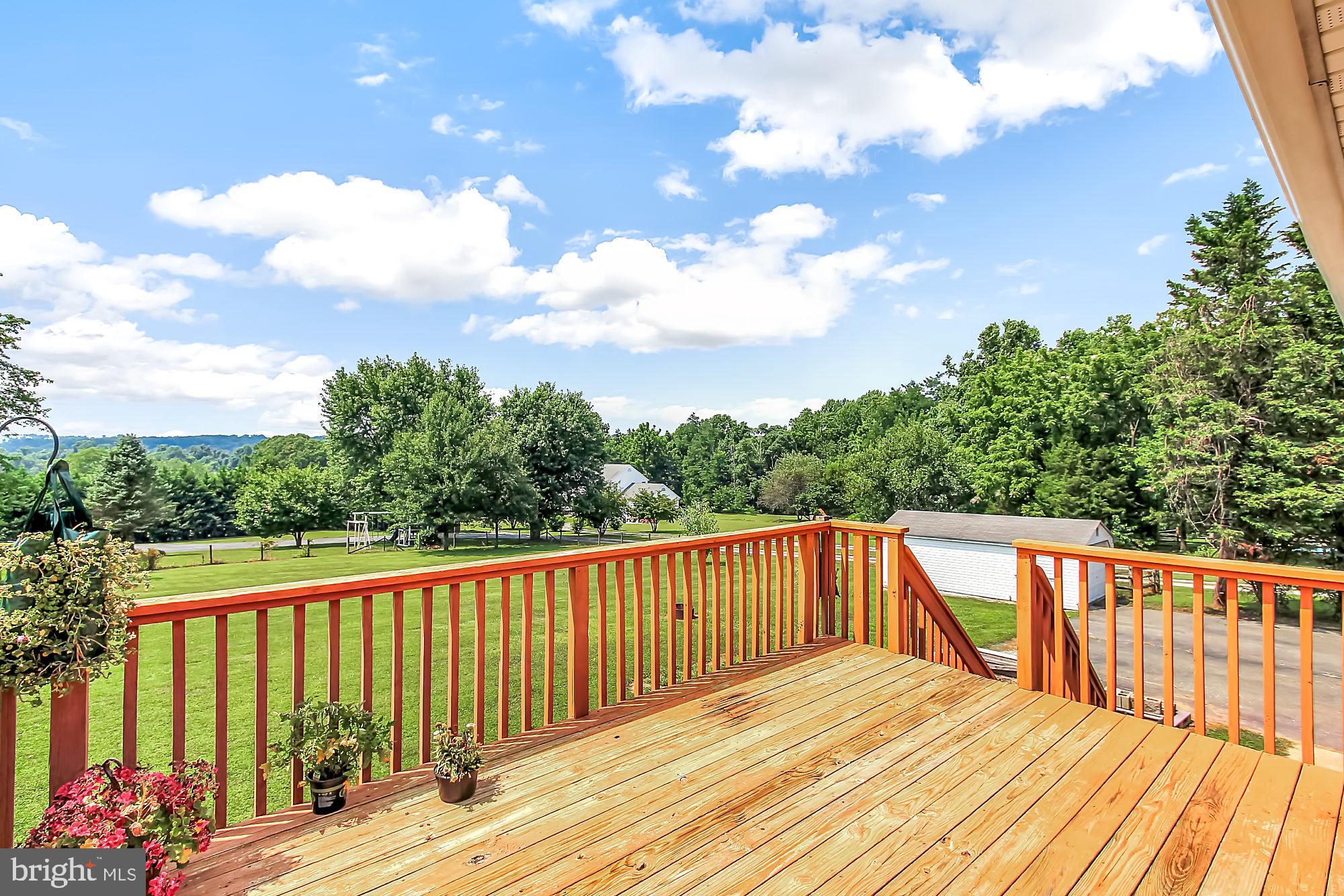 PROCTORS SEAT - Residential