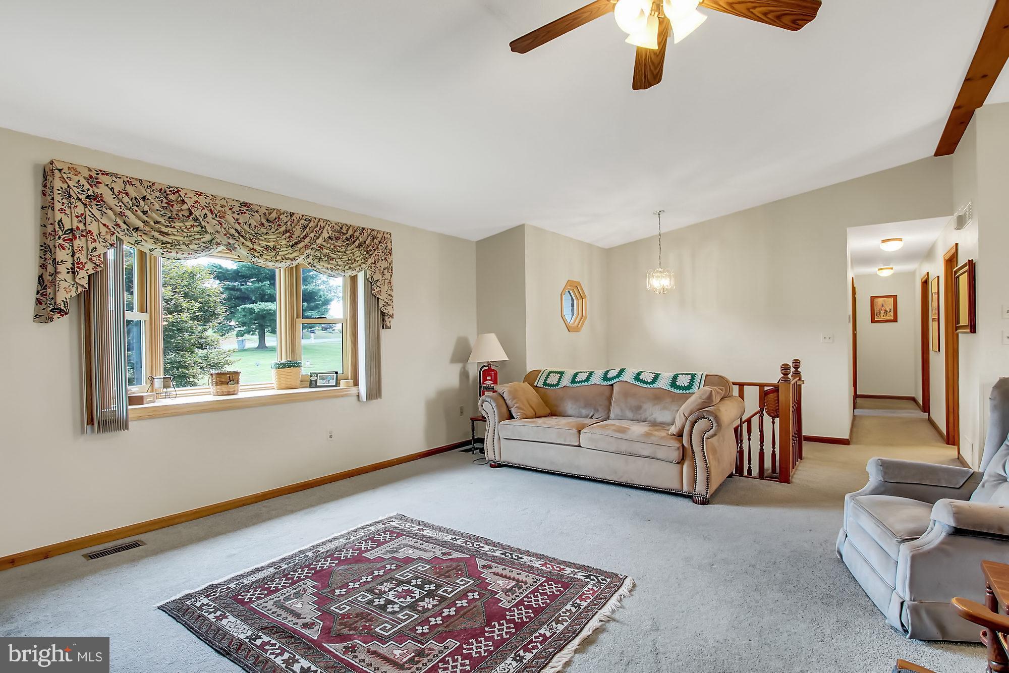 PROCTORS SEAT - Residential