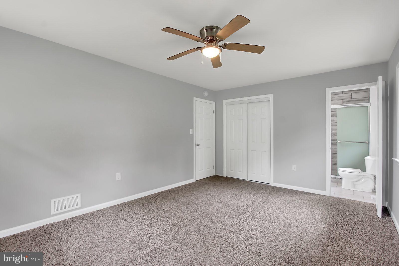 HILLCREST MANOR - Residential