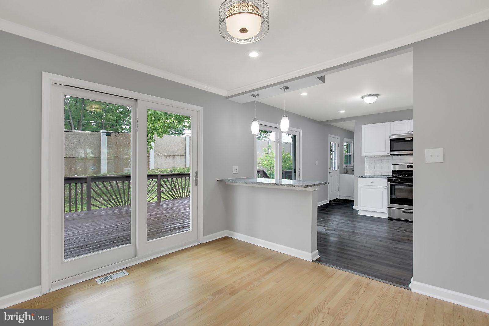 HILLCREST MANOR - Residential