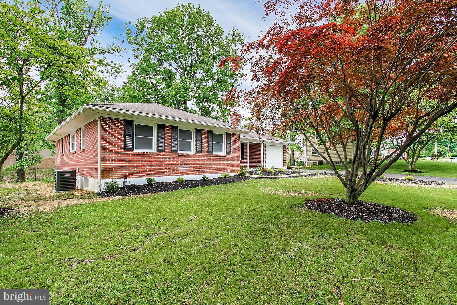 HILLCREST MANOR - Residential