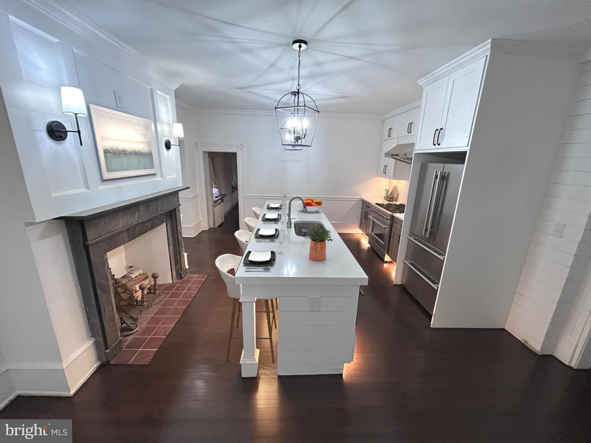 NEWTOWN SQ - Residential Lease