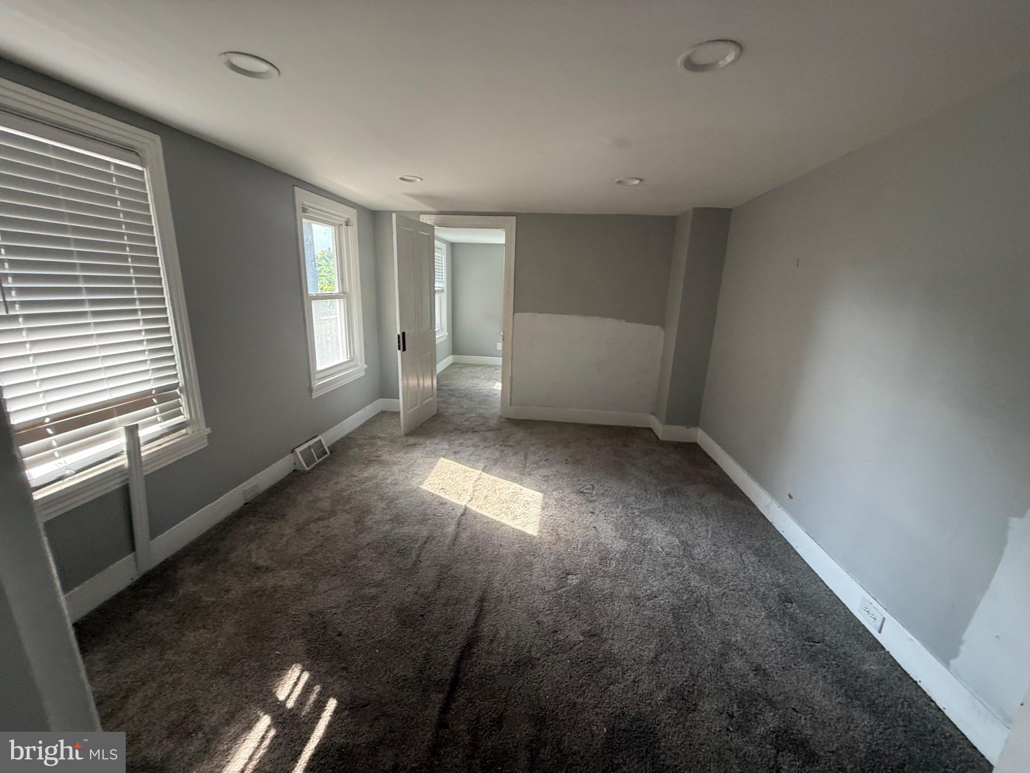 420 MANOR STREET