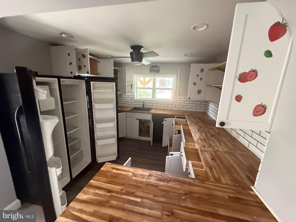 Photo of 420 Manor Street, COLUMBIA, PA 17512 (MLS # PALA2096910)