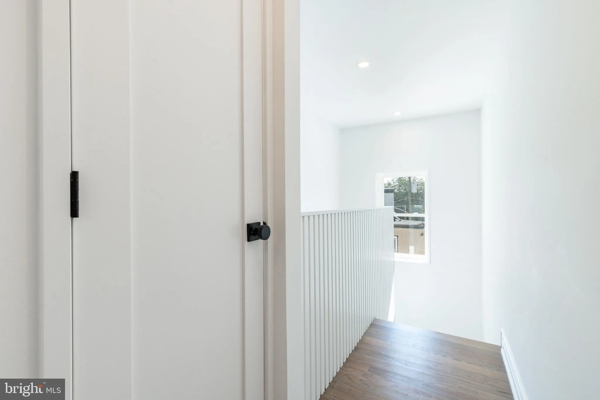 Philadelphia, Pennsylvania 19146, United States, 3 Bedrooms Bedrooms, ,3 BathroomsBathrooms,Residential,Contingent,215603