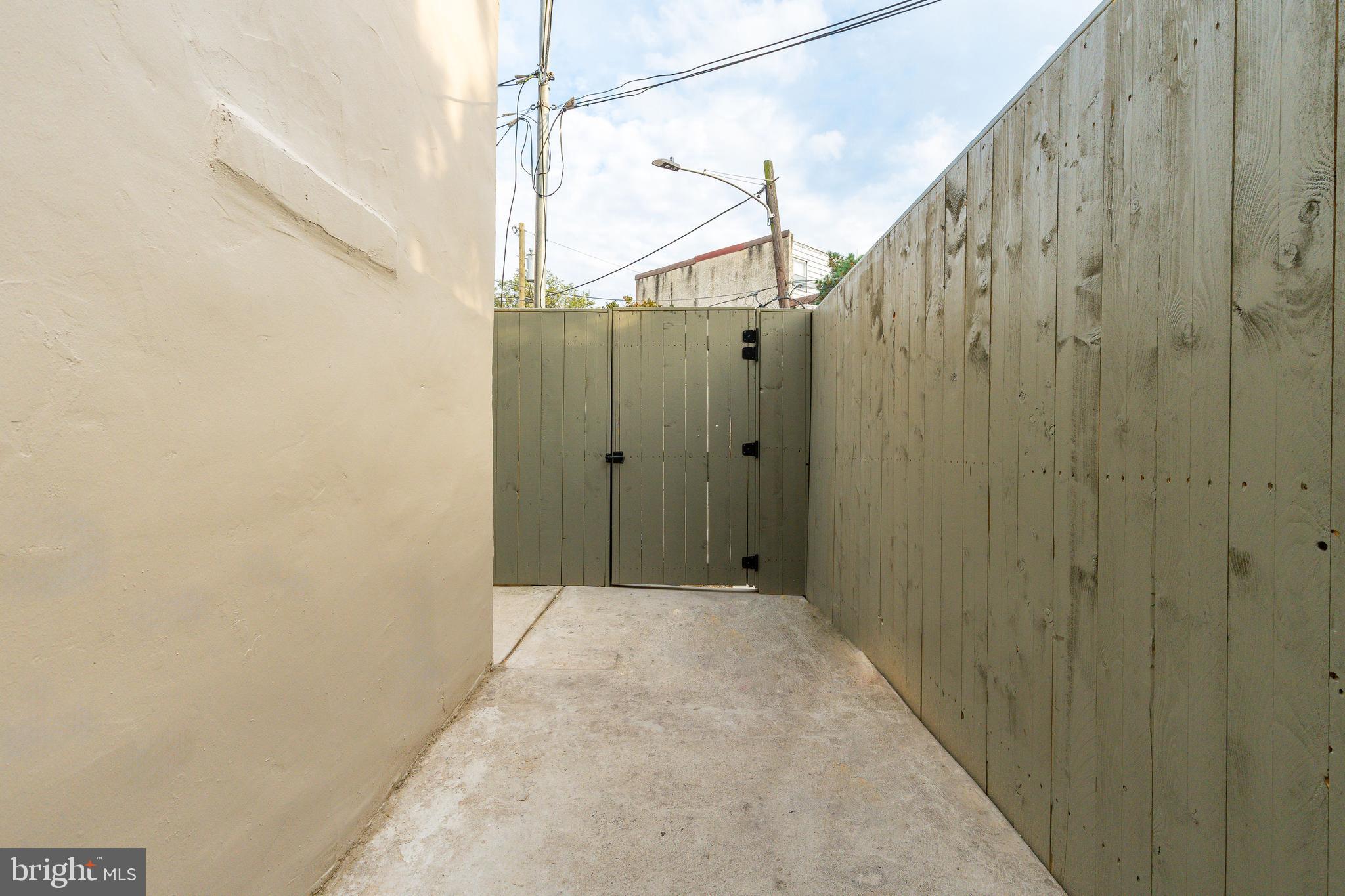 GRADUATE HOSPITAL - Residential