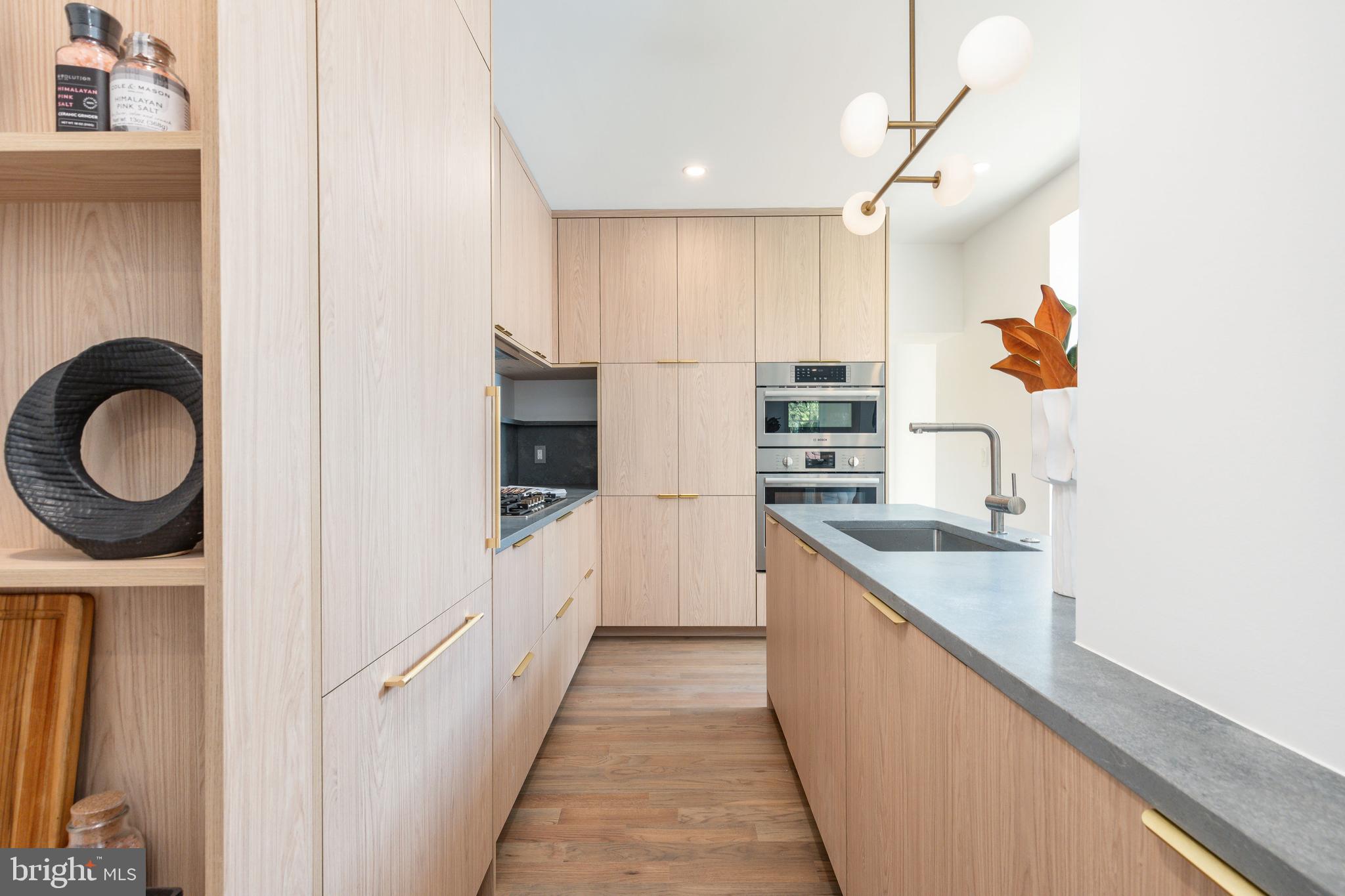 GRADUATE HOSPITAL - Residential