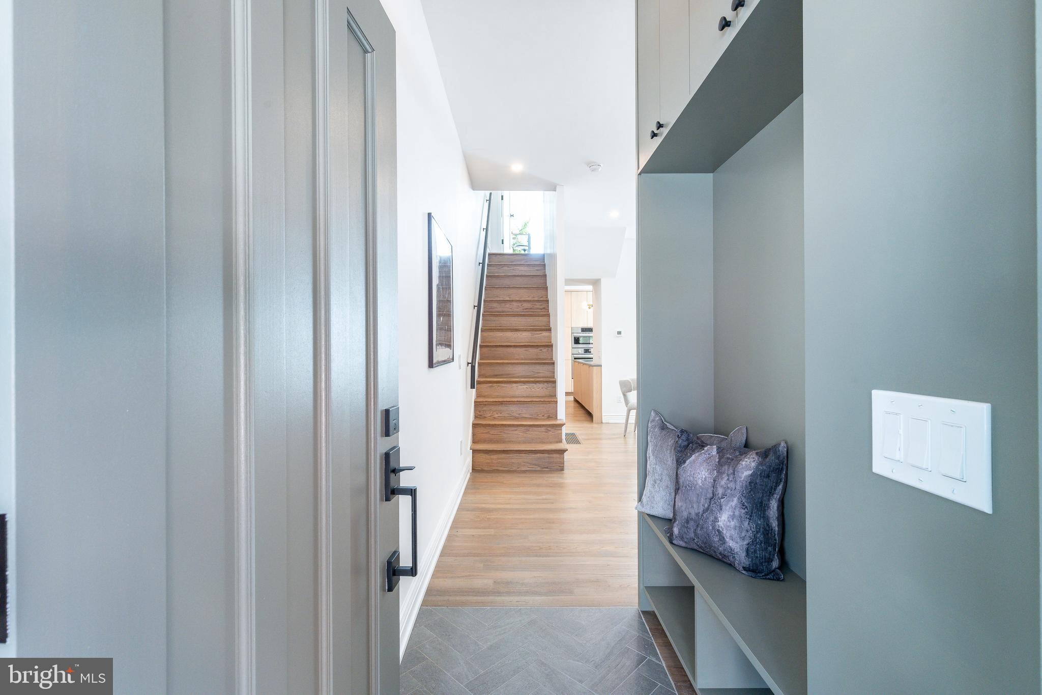 GRADUATE HOSPITAL - Residential