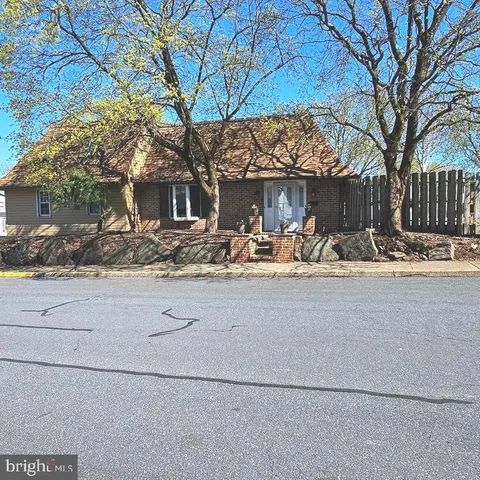 50 E 3rd Street, Red Hill, PA MLS: PAMC2135354
