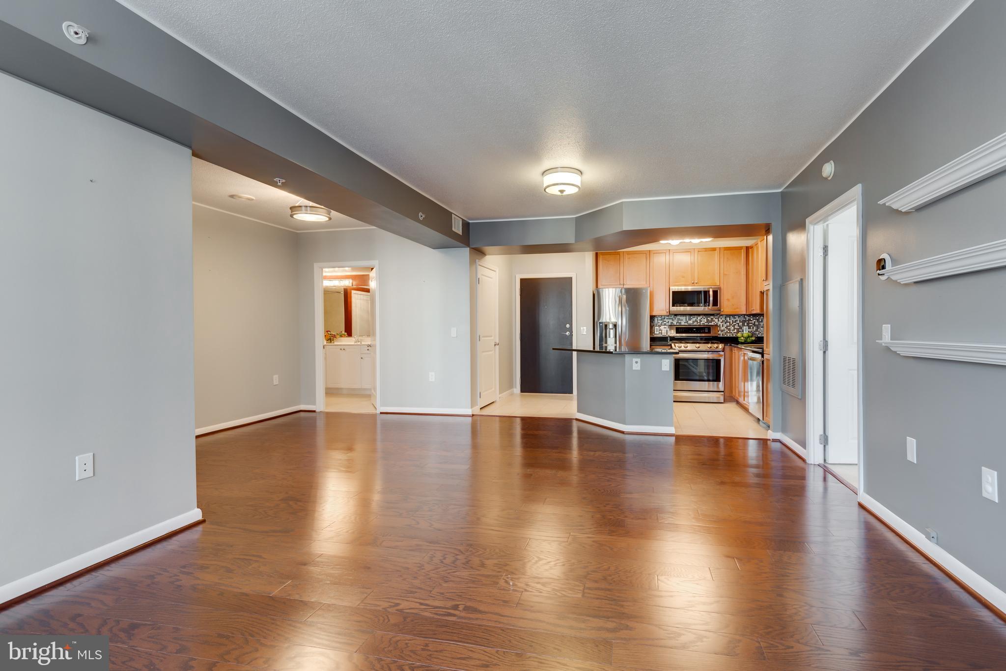 CONTINENTAL - Residential Lease