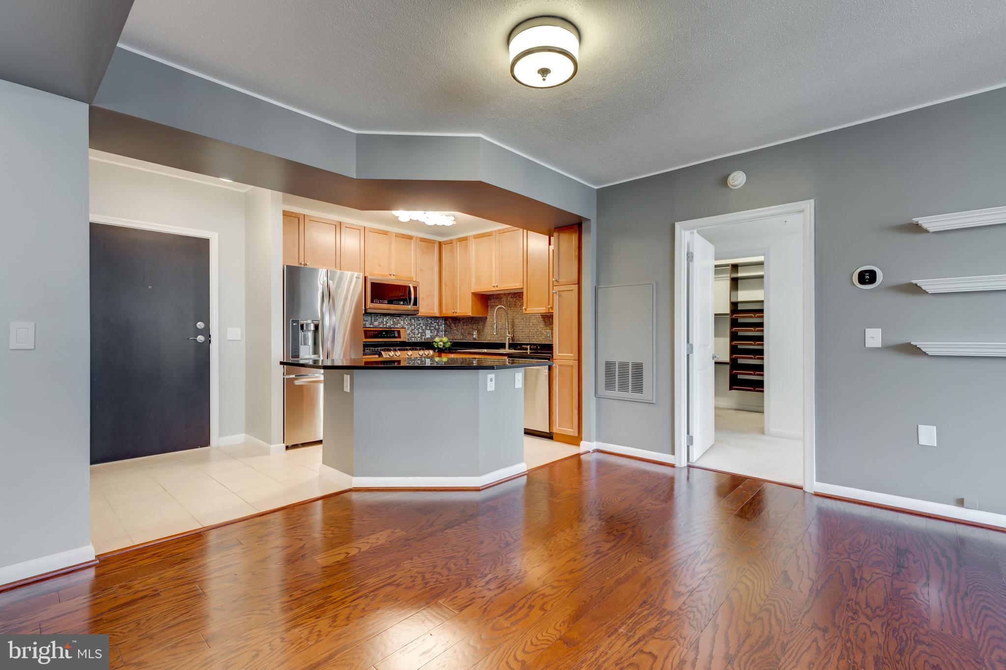 CONTINENTAL - Residential Lease