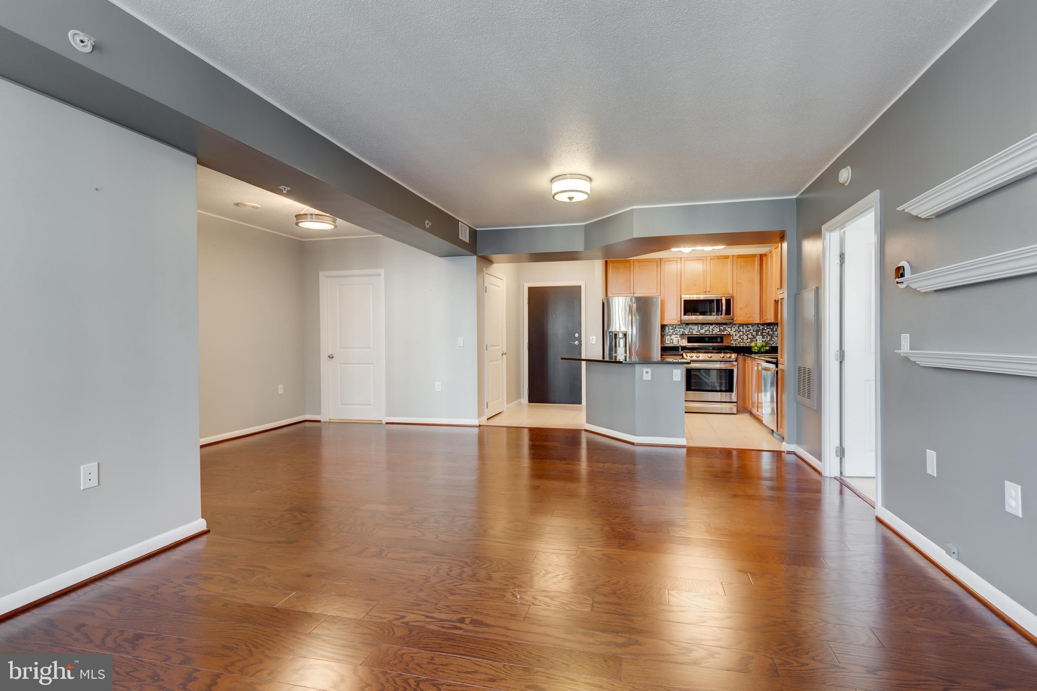 CONTINENTAL - Residential Lease