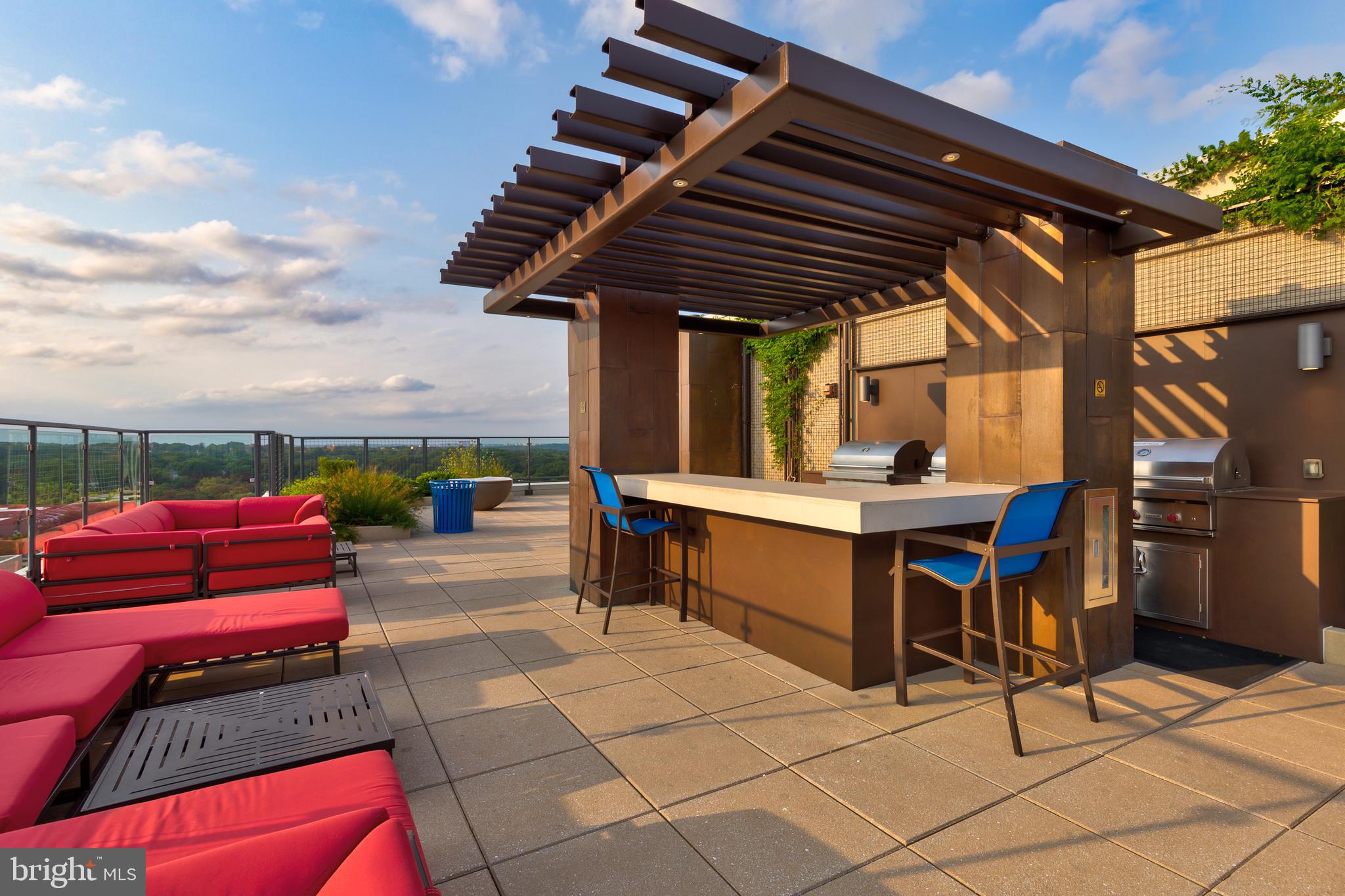 CONTINENTAL - Residential Lease