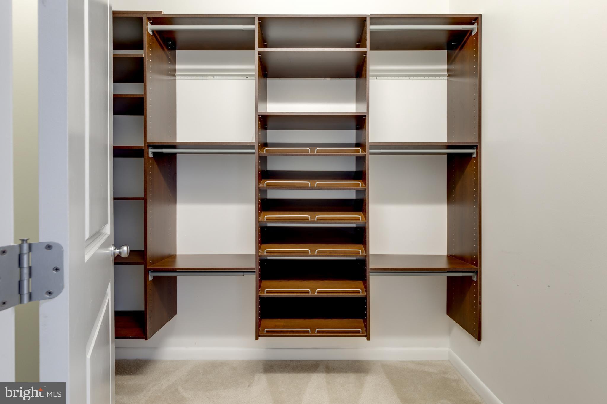 CONTINENTAL - Residential Lease