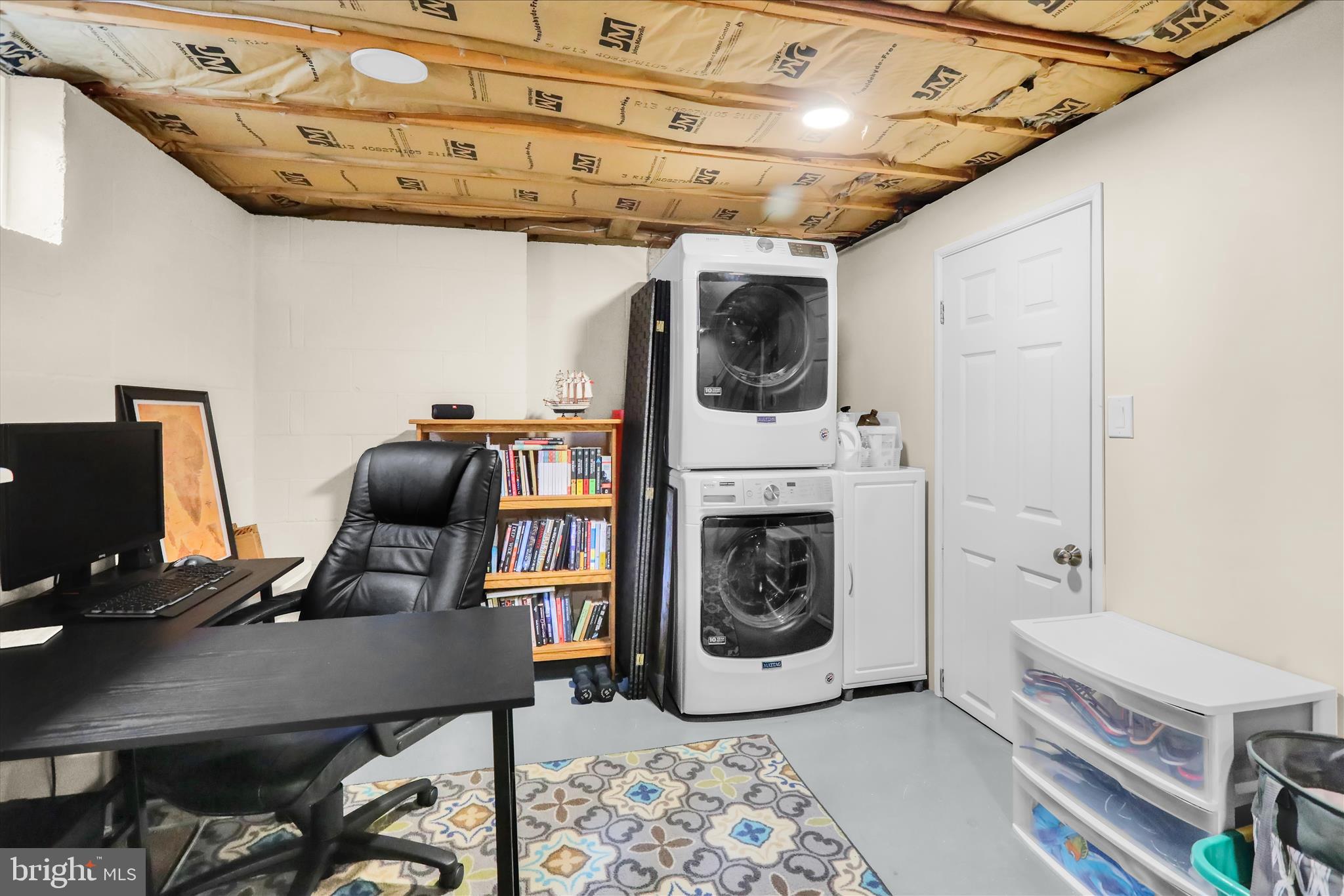 WEISER COURT - Residential