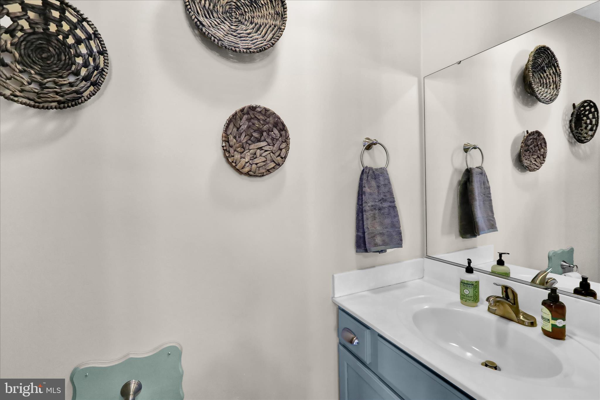 WEISER COURT - Residential