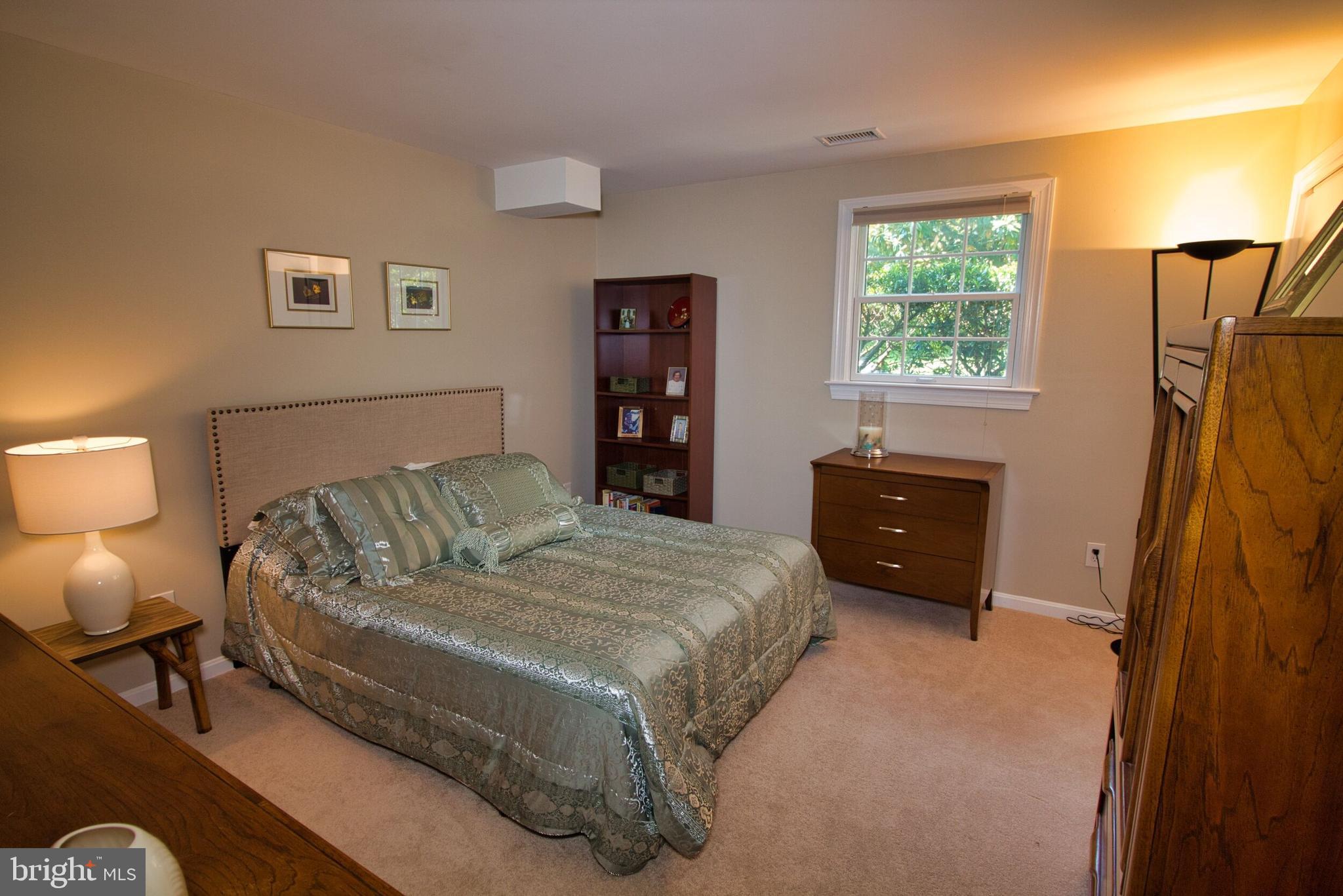 STRATFORD ON THE POTOMAC - Residential