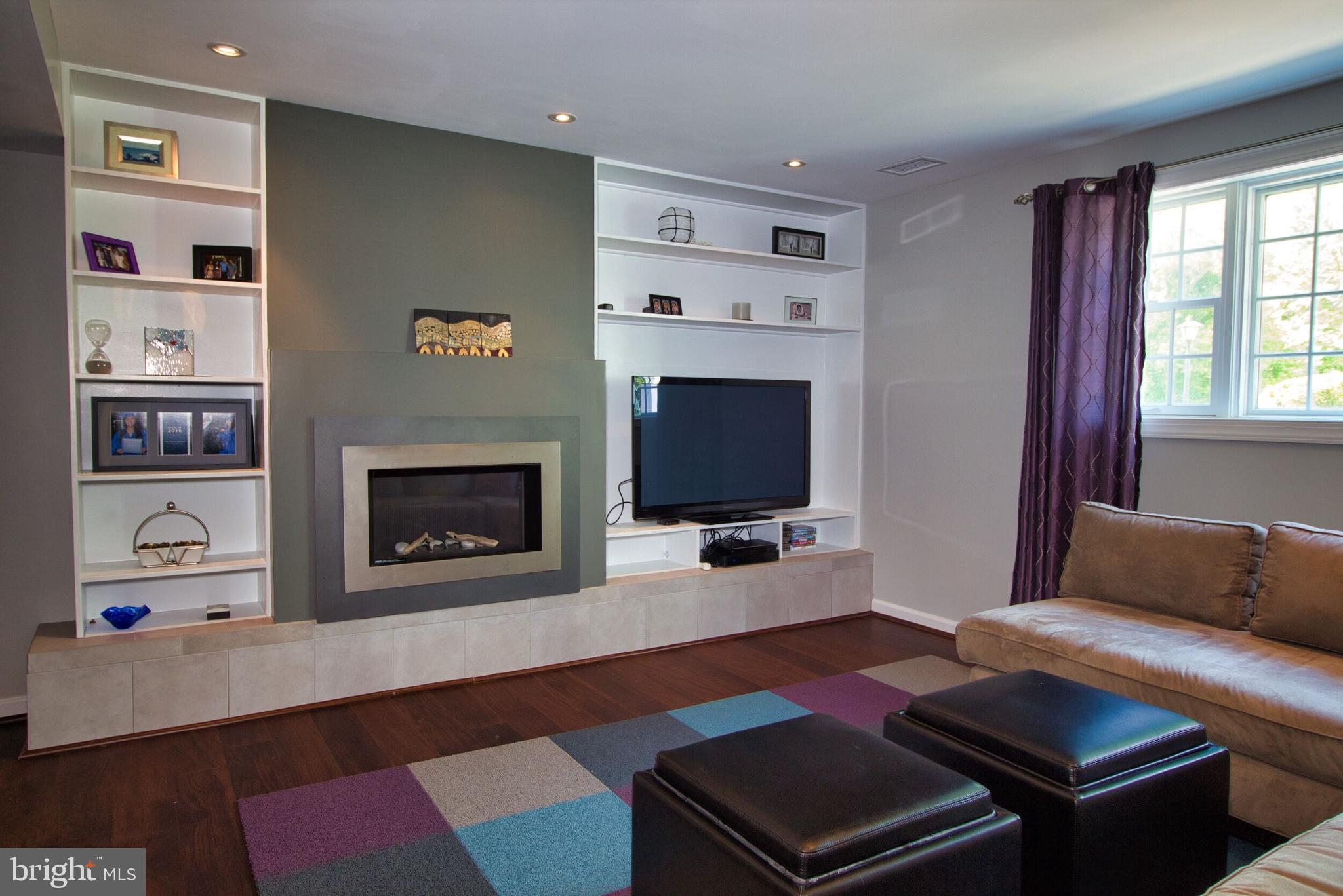 STRATFORD ON THE POTOMAC - Residential