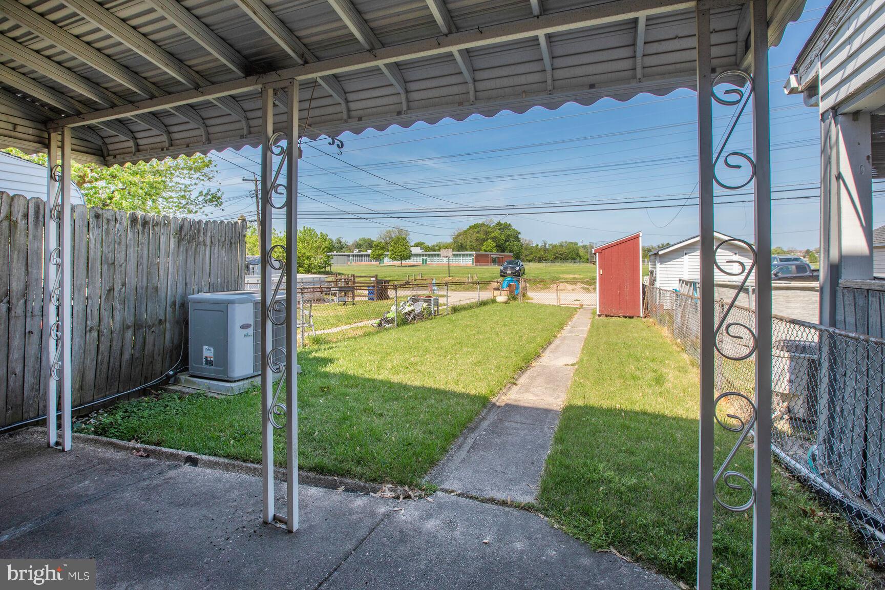 EASTFIELD - Residential