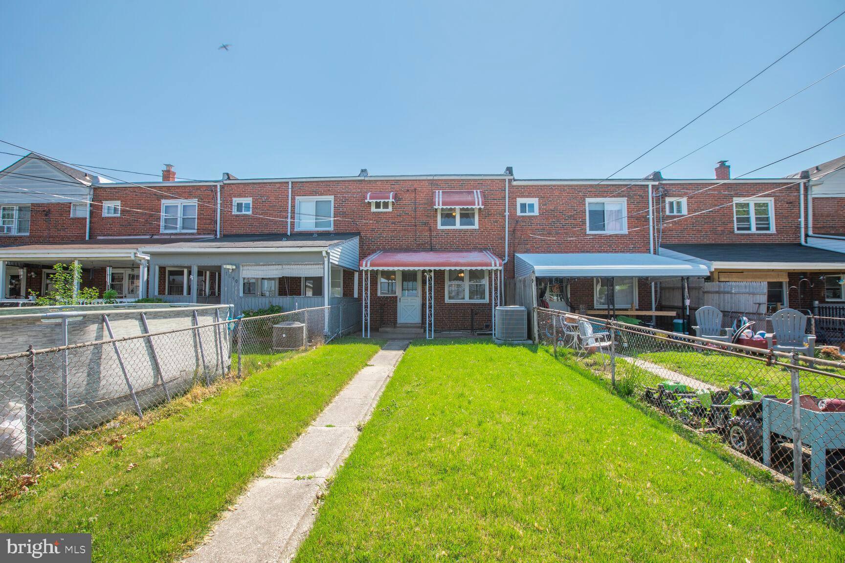 EASTFIELD - Residential