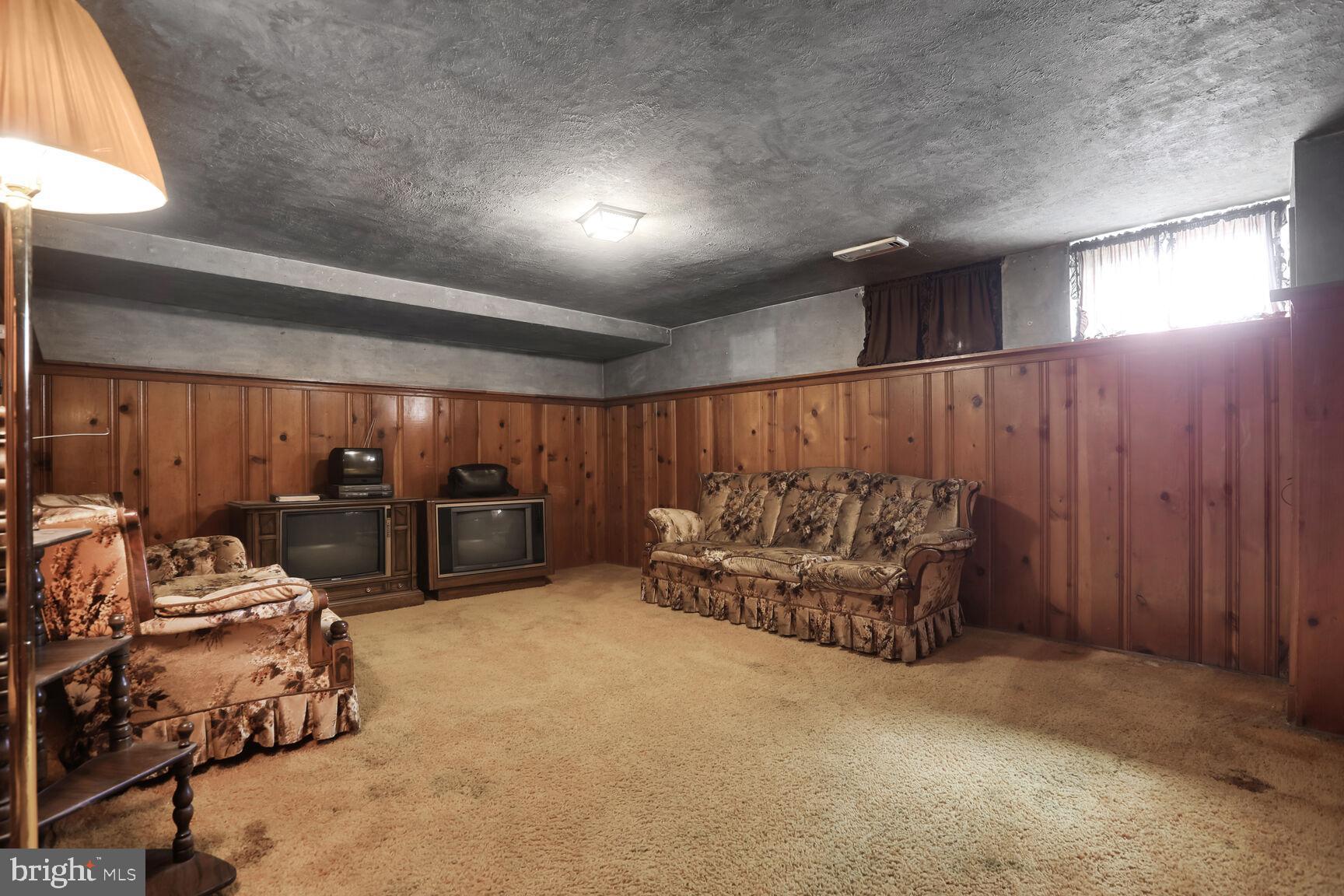 EASTFIELD - Residential