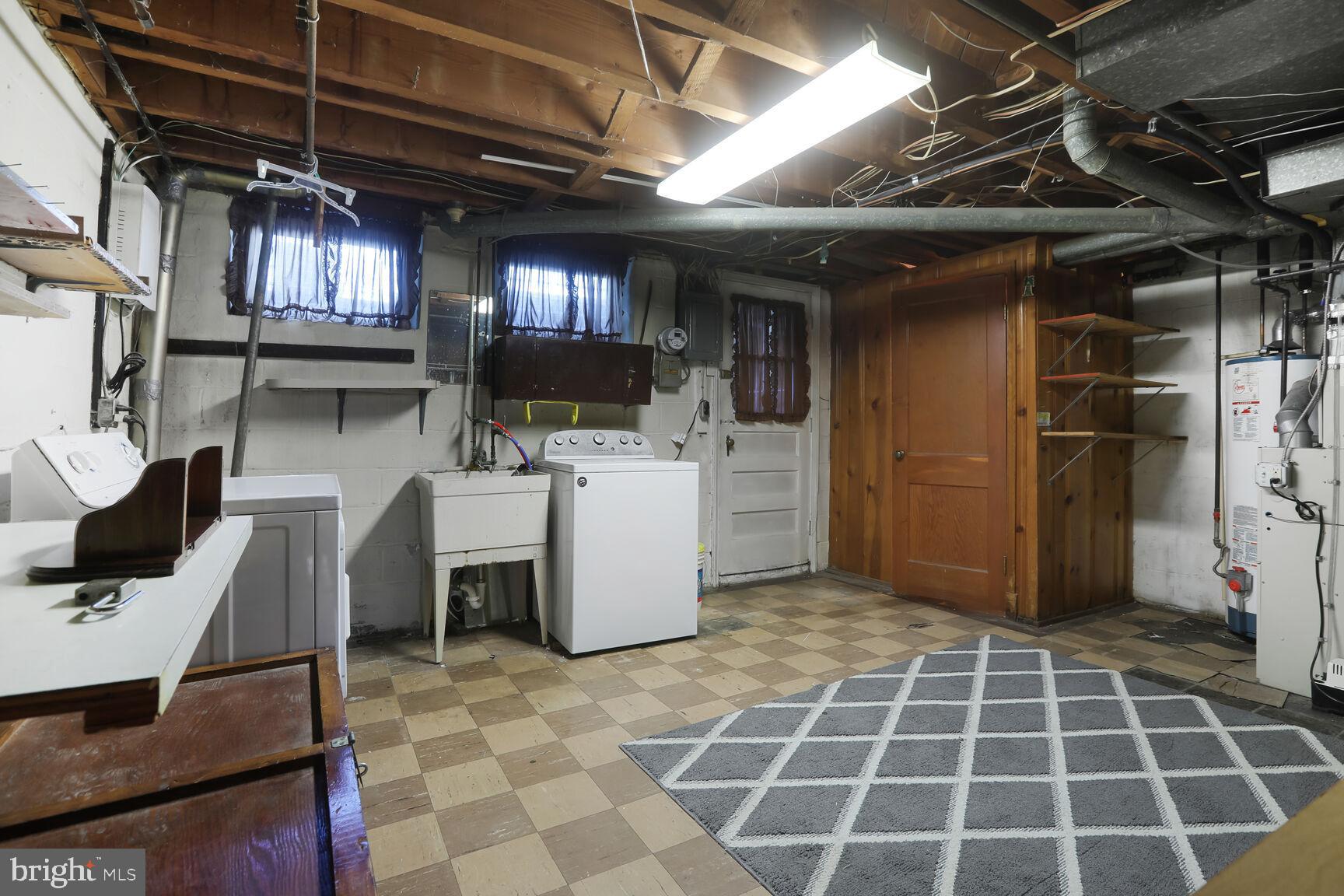 EASTFIELD - Residential