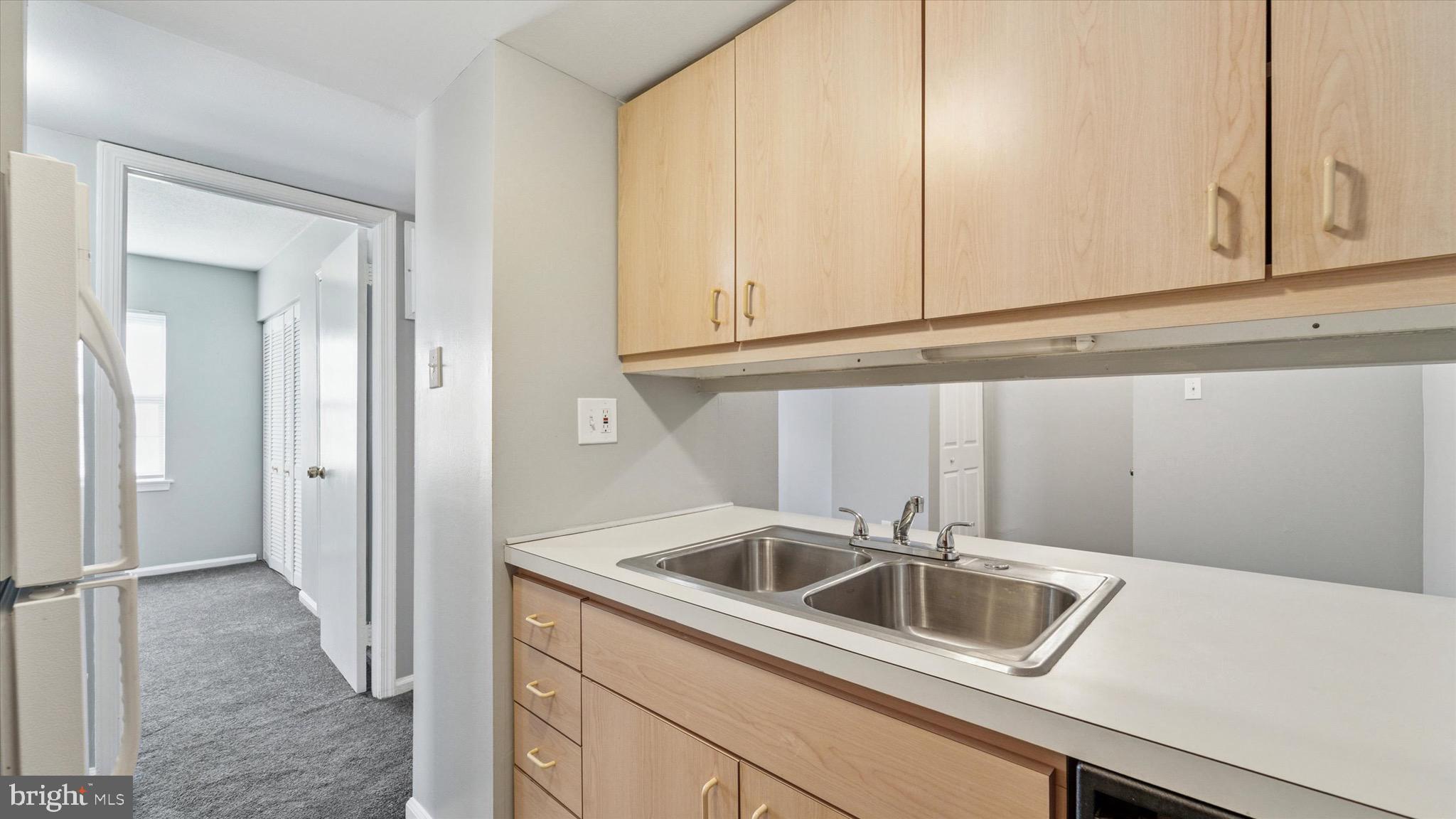 CHATHAM VIL OF TOW - Residential