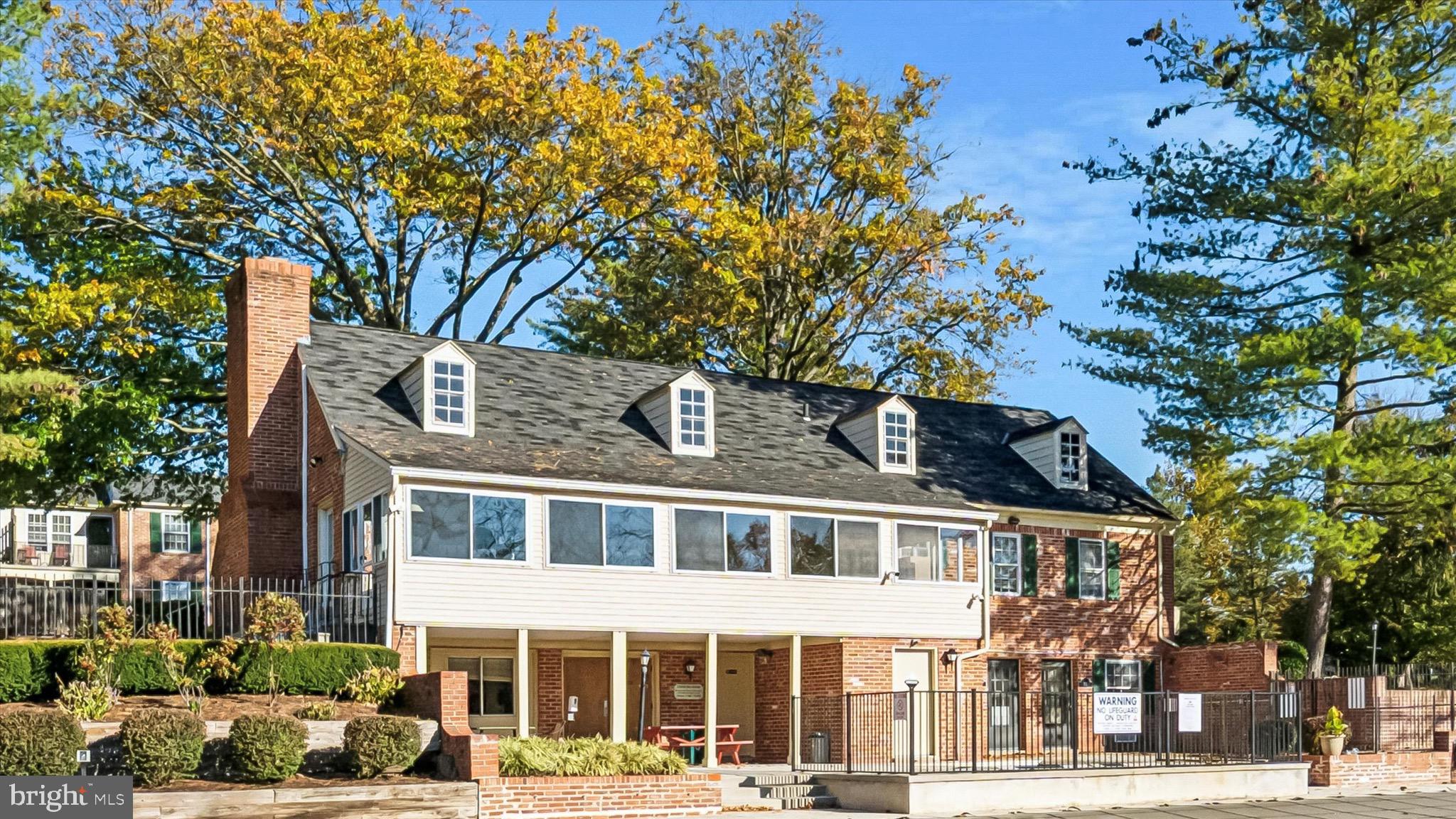 CHATHAM VIL OF TOW - Residential