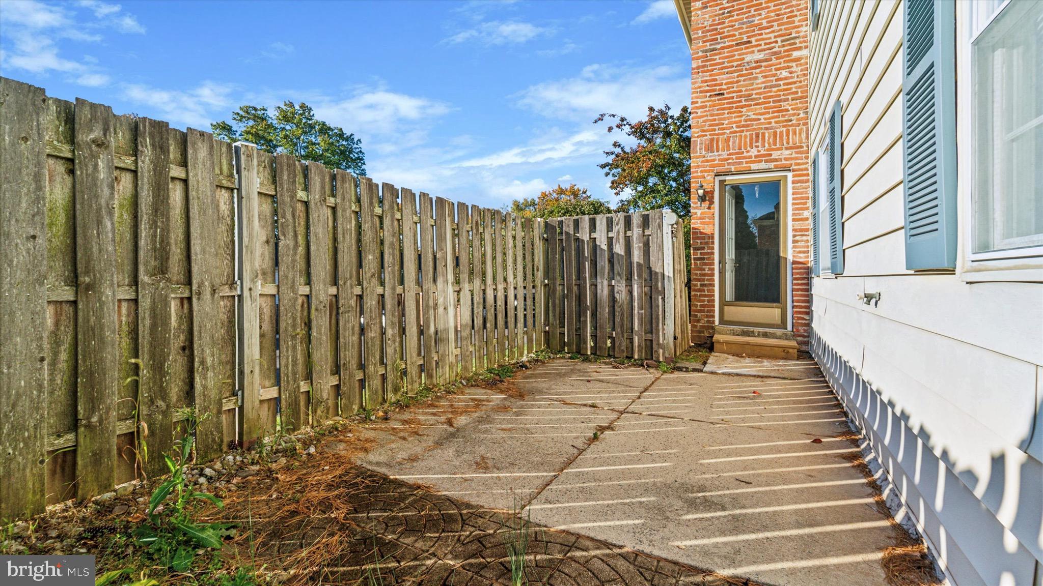 CHATHAM VIL OF TOW - Residential