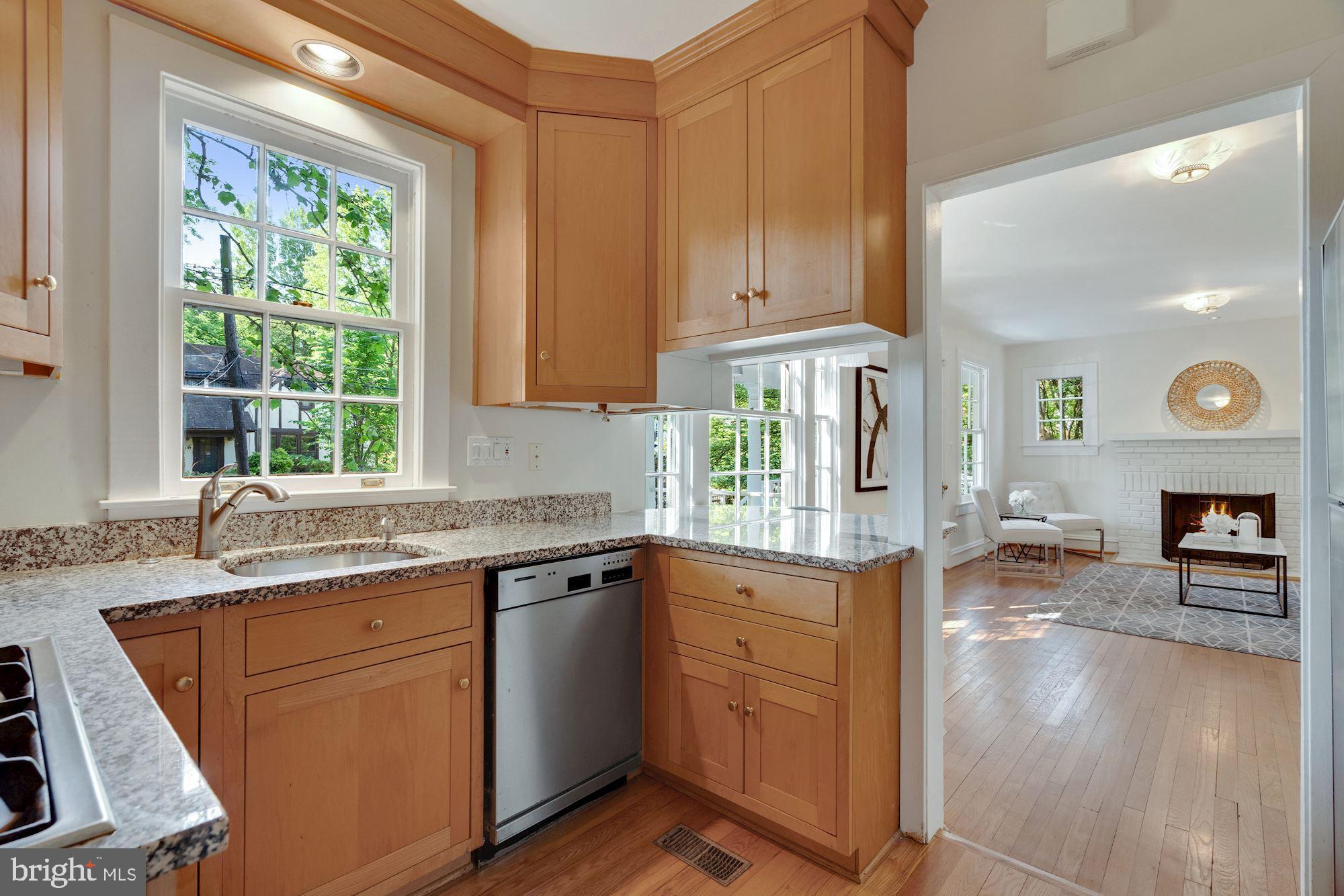 CHEVY CHASE - Residential