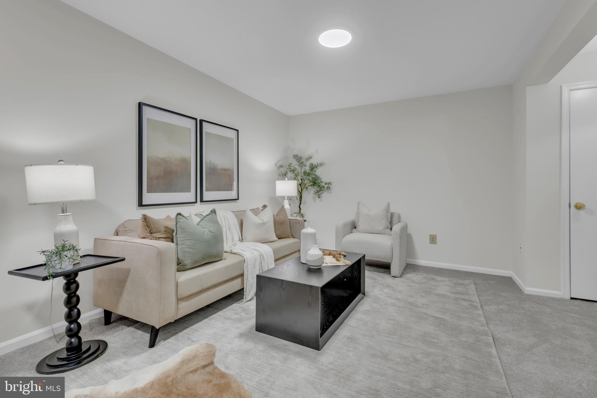 5702 BREWER HOUSE CIRCLE T-2-12