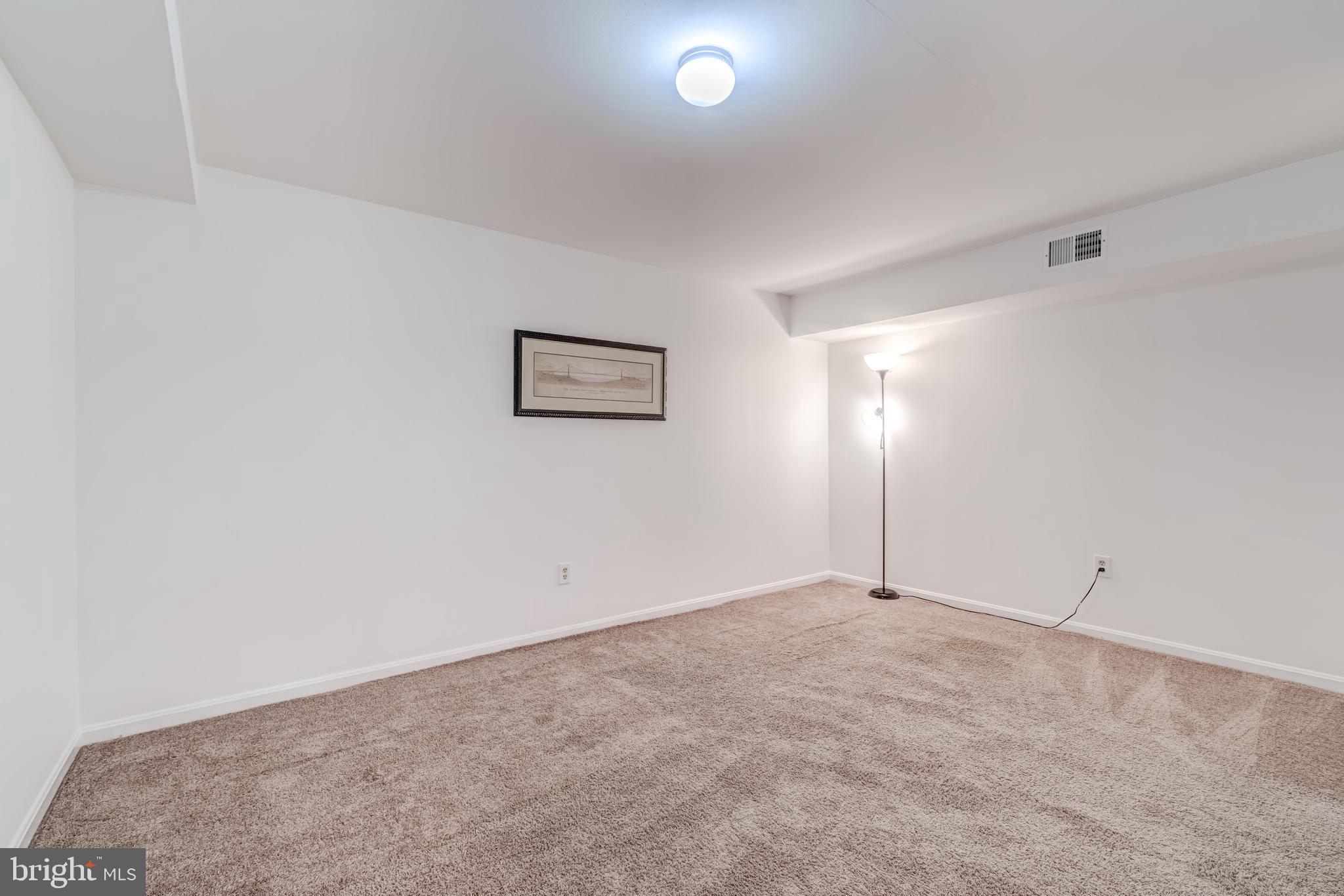 SINGLETONS GROVE - Residential