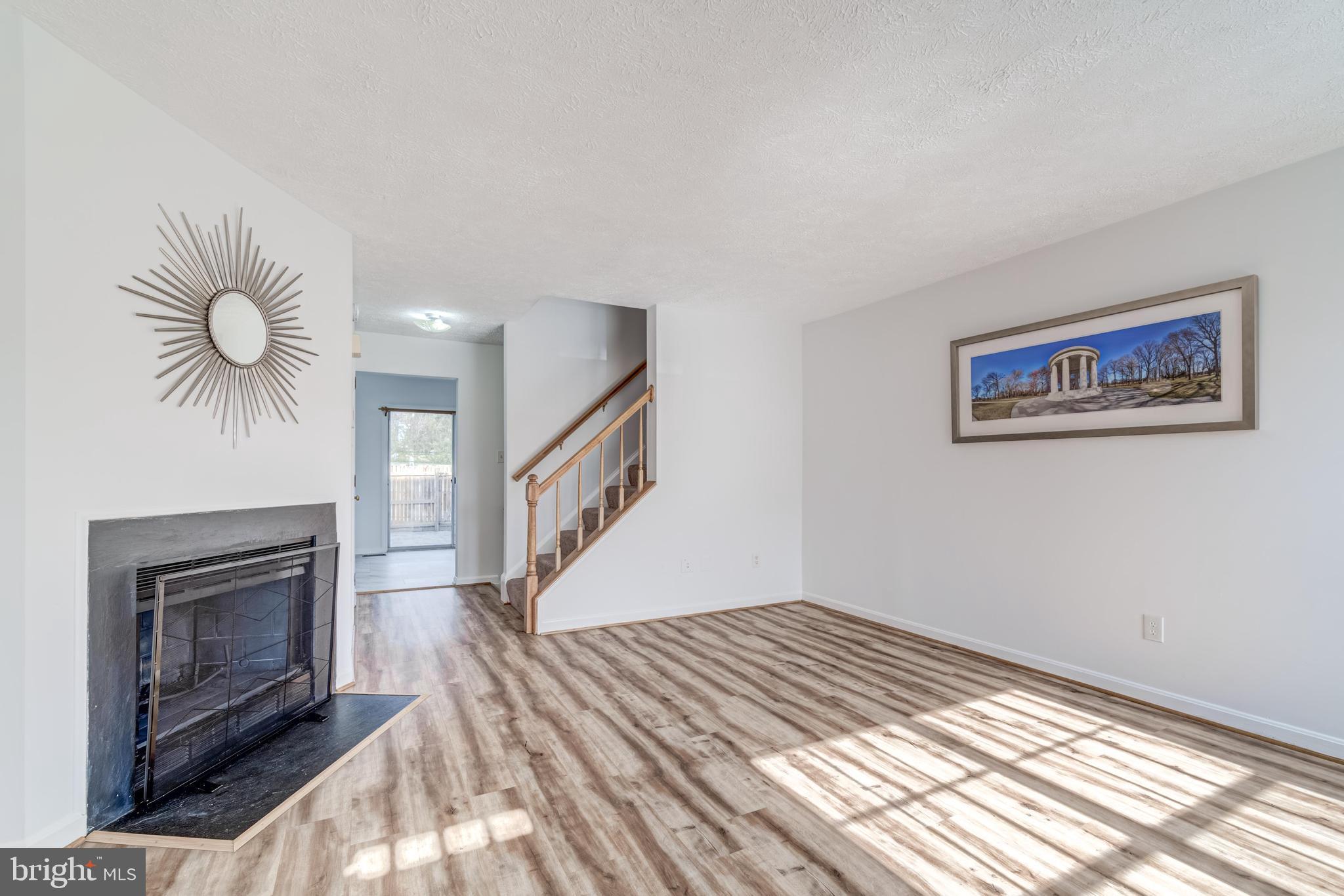 SINGLETONS GROVE - Residential