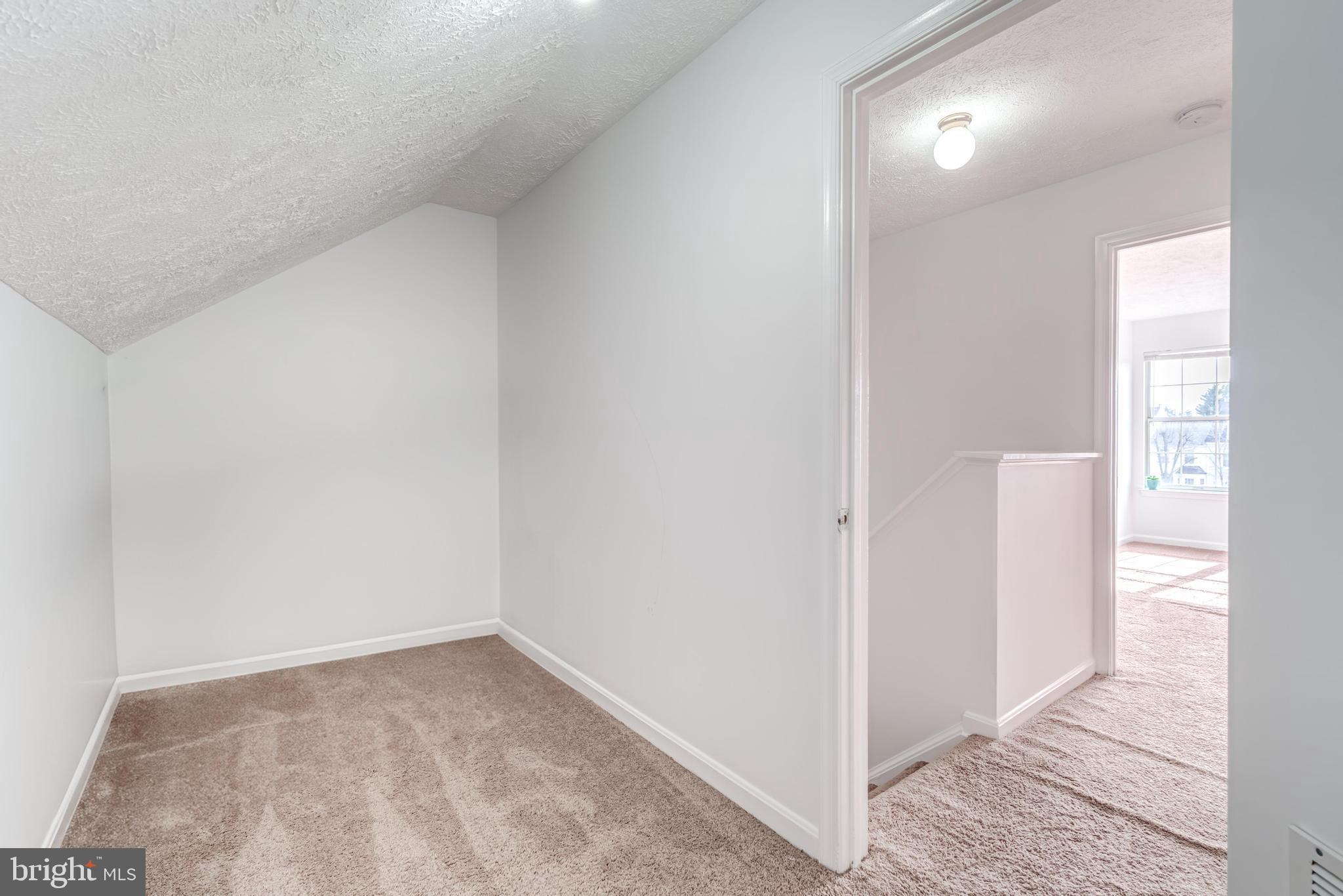 SINGLETONS GROVE - Residential