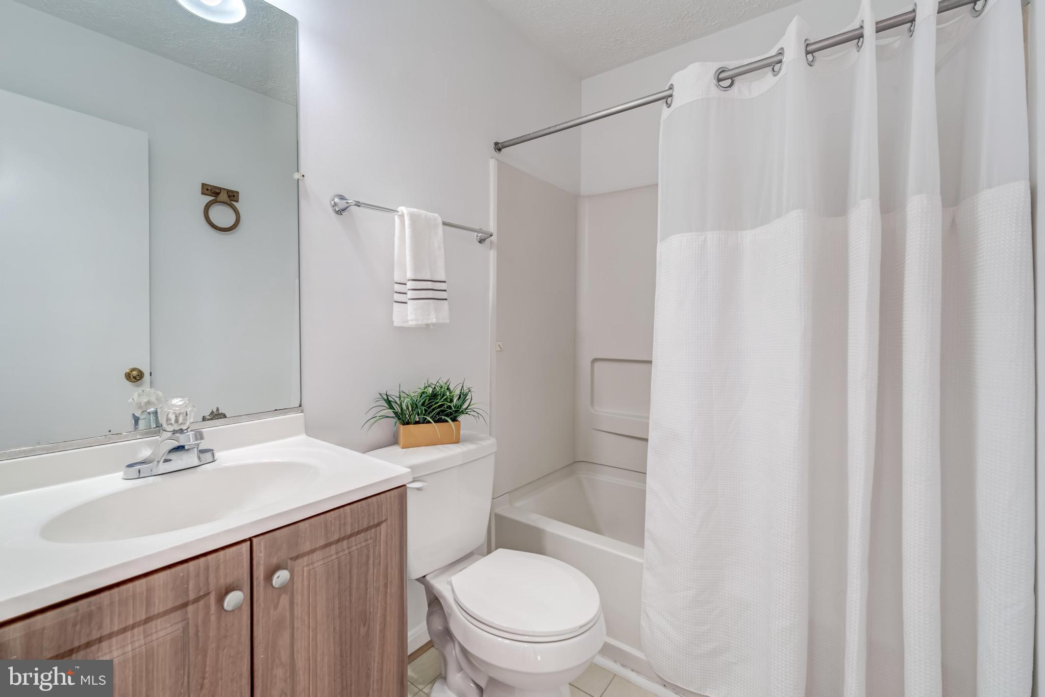 SINGLETONS GROVE - Residential