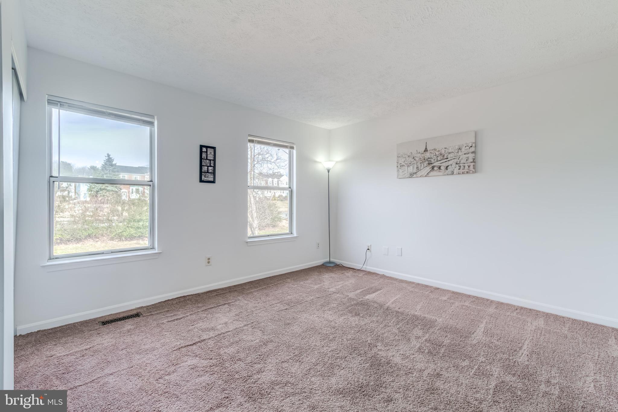 SINGLETONS GROVE - Residential