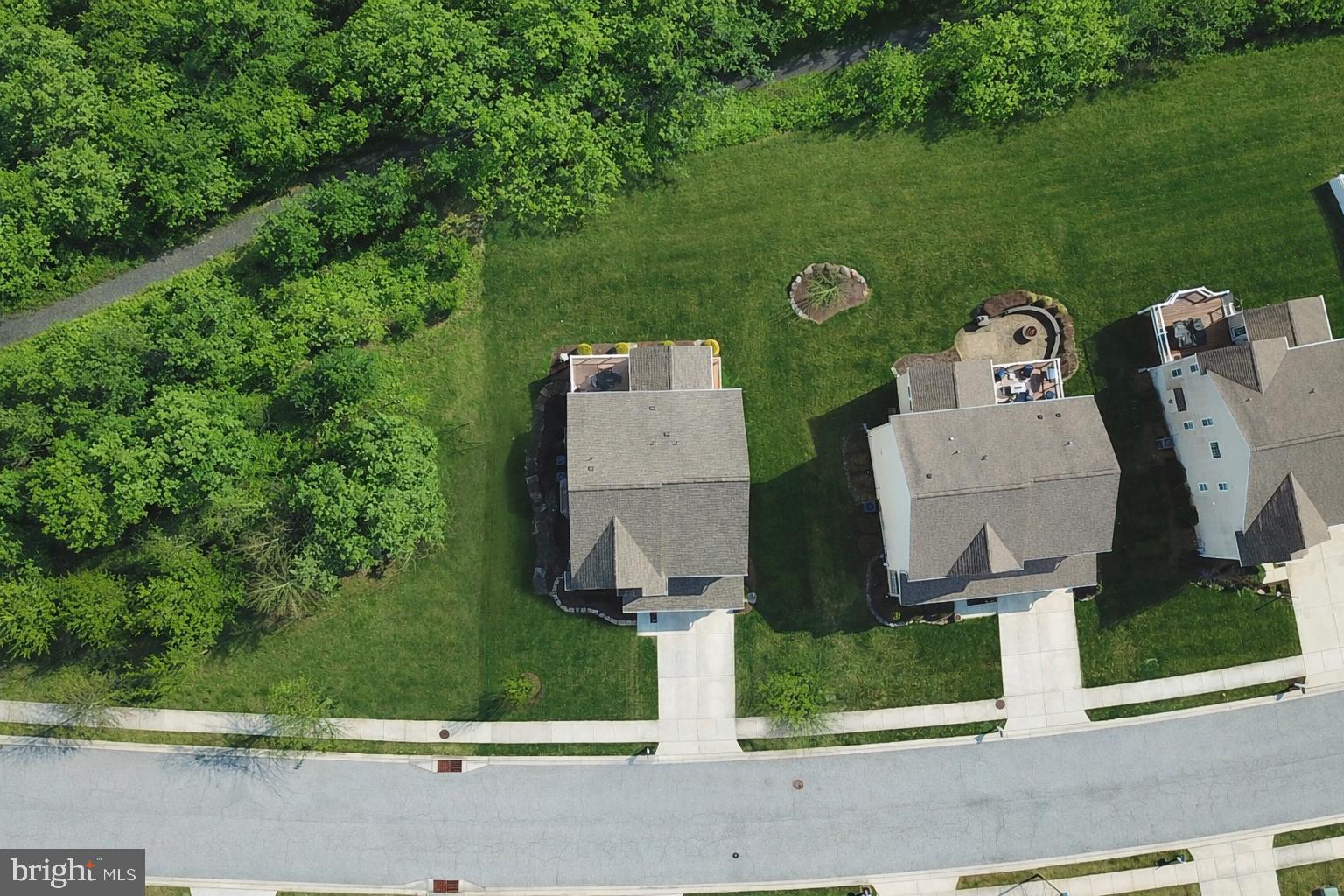 KELLY GLEN - Residential