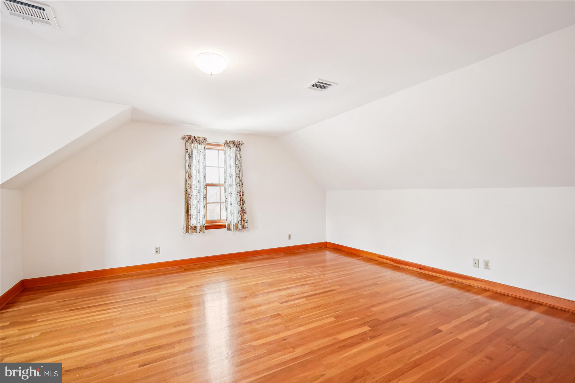 FEDERALSBURG - Residential