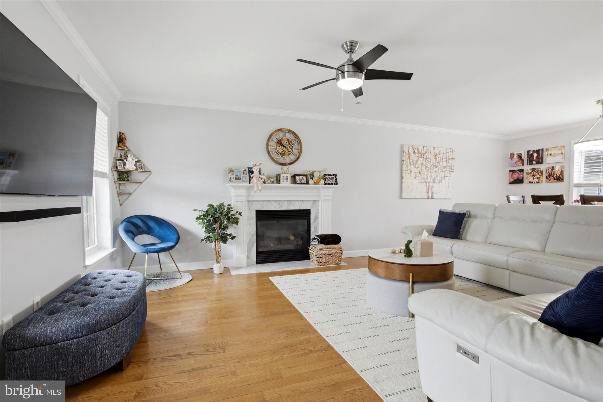 FAIRLAWN COURT - Residential