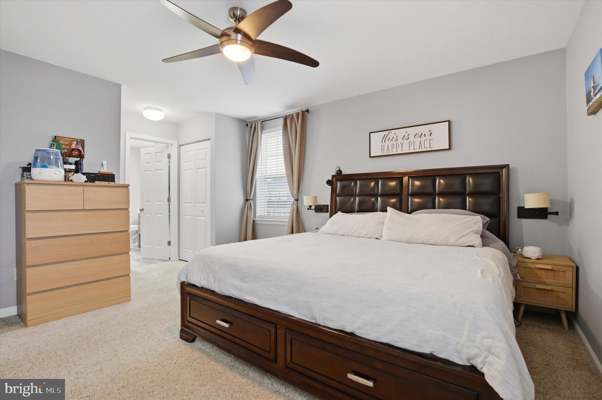 FAIRLAWN COURT - Residential