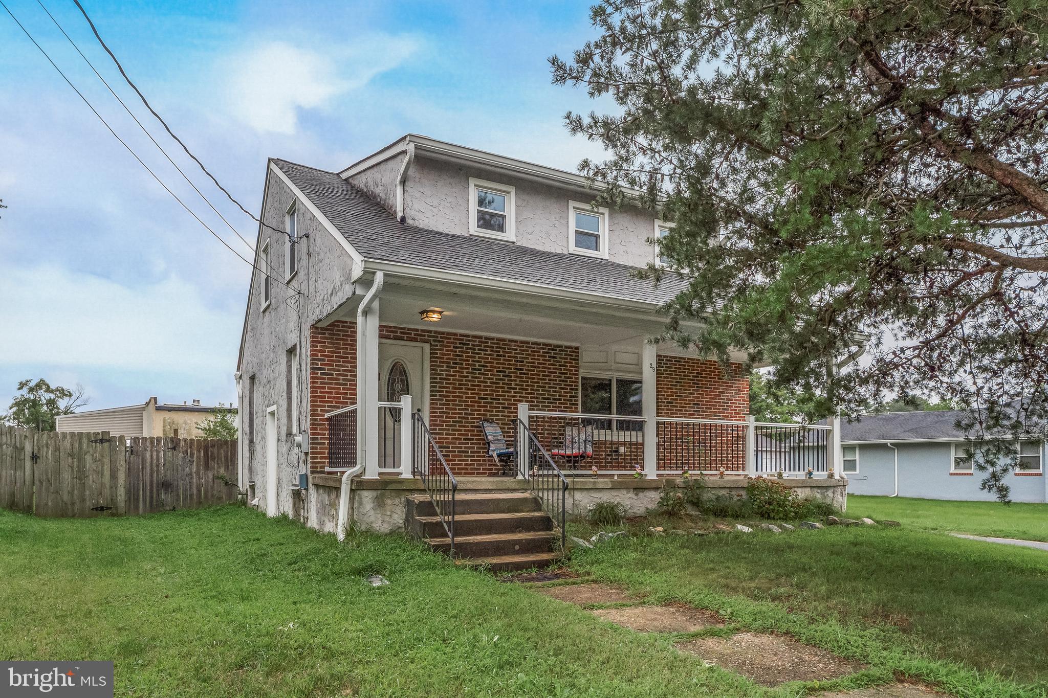 29 MOORE AVENUE