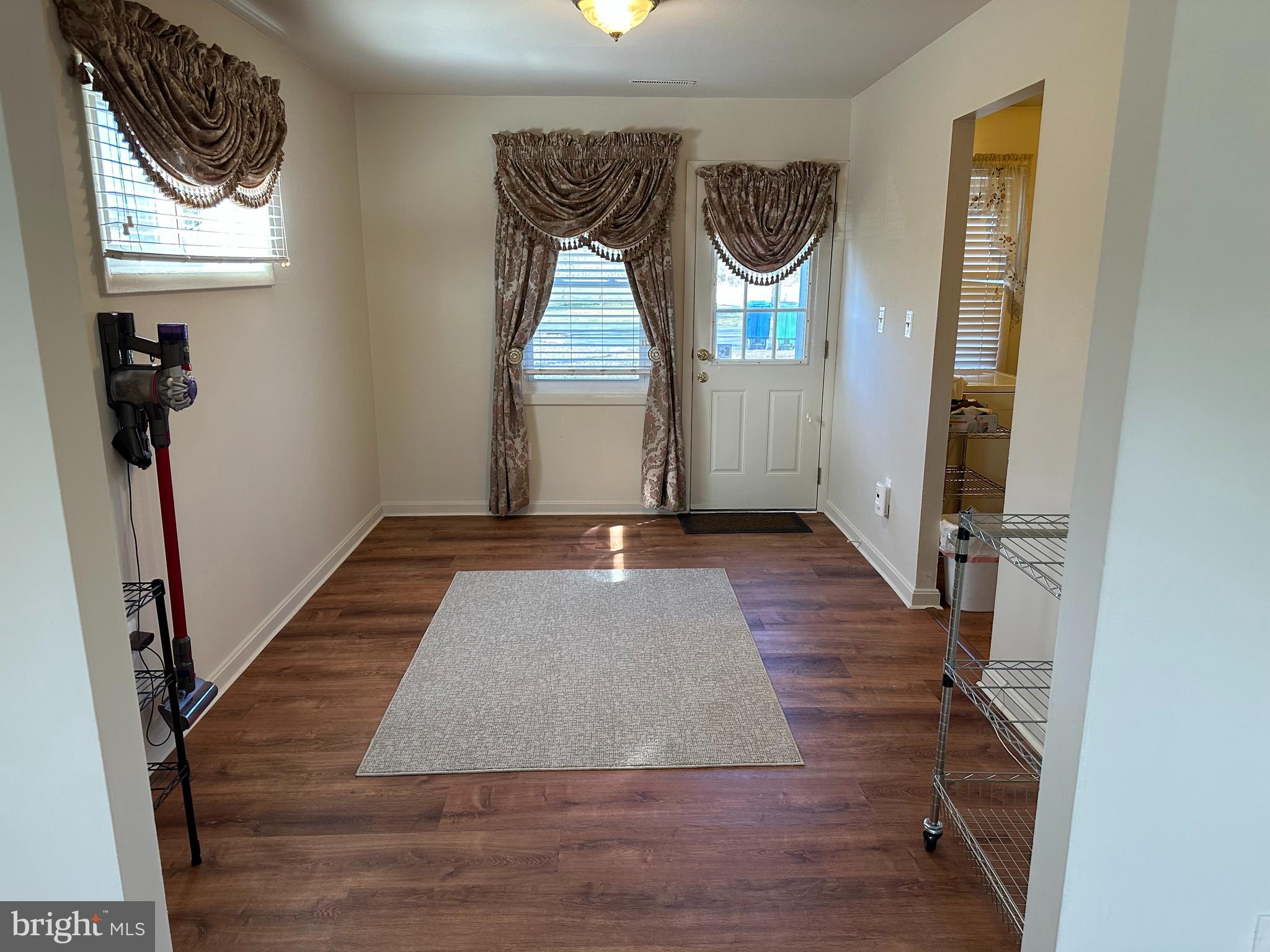 NORTH DEEN - Residential