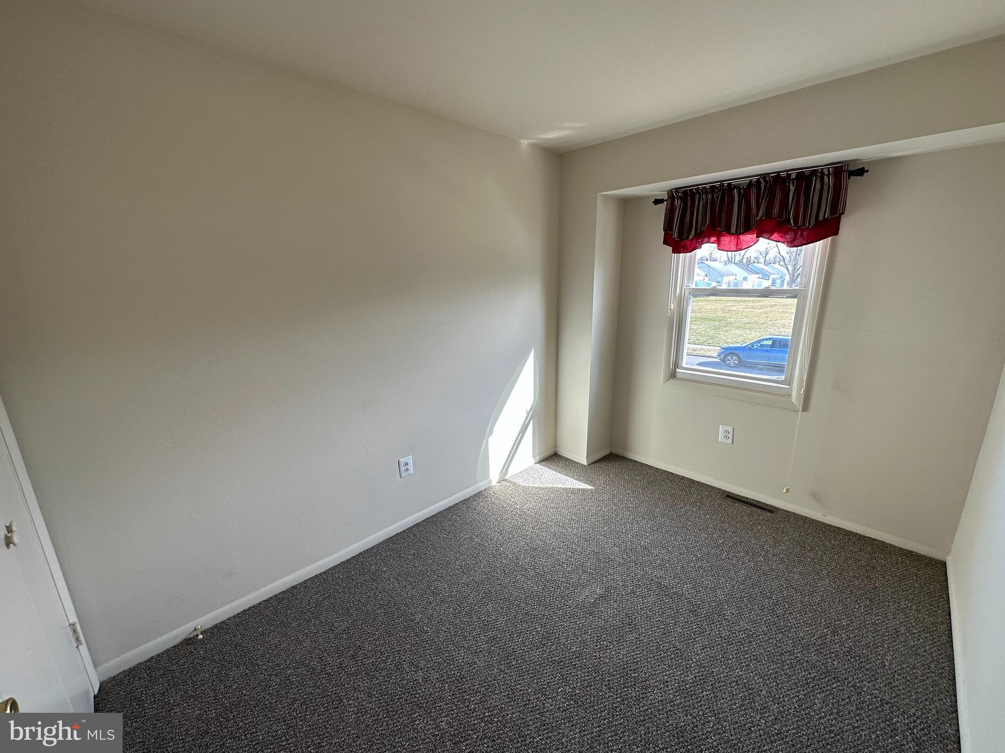 NORTH DEEN - Residential